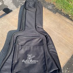 Levy’s Polyester Side Panel Two Pocket Nylon String Guitar Gig Bag - Black Write review Item ID: EM20CS   Photo: levy's em20cs polyester side p