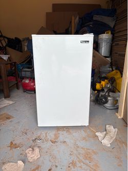Fridge