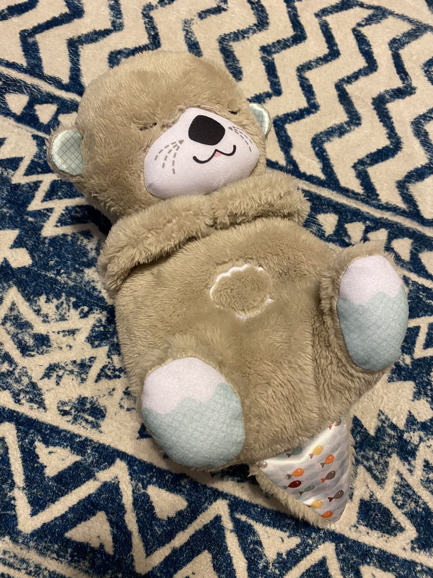 Fisher-Price Baby Sound Machine Soothe ‘n Snuggle Otter