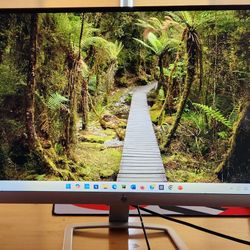 27" HP IPS LED FHD Monitor -Silver