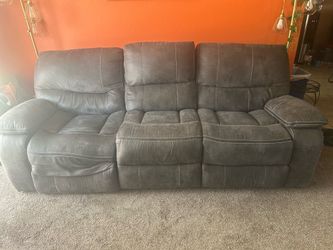 Reclining couch
