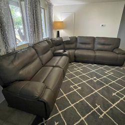 Sectional Couch 