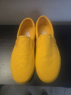 Vans Classic Slip-On Sneakers Yellow Monochrome