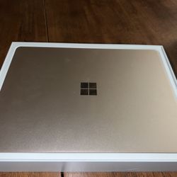 Laptop With Mouse And Laptop Case