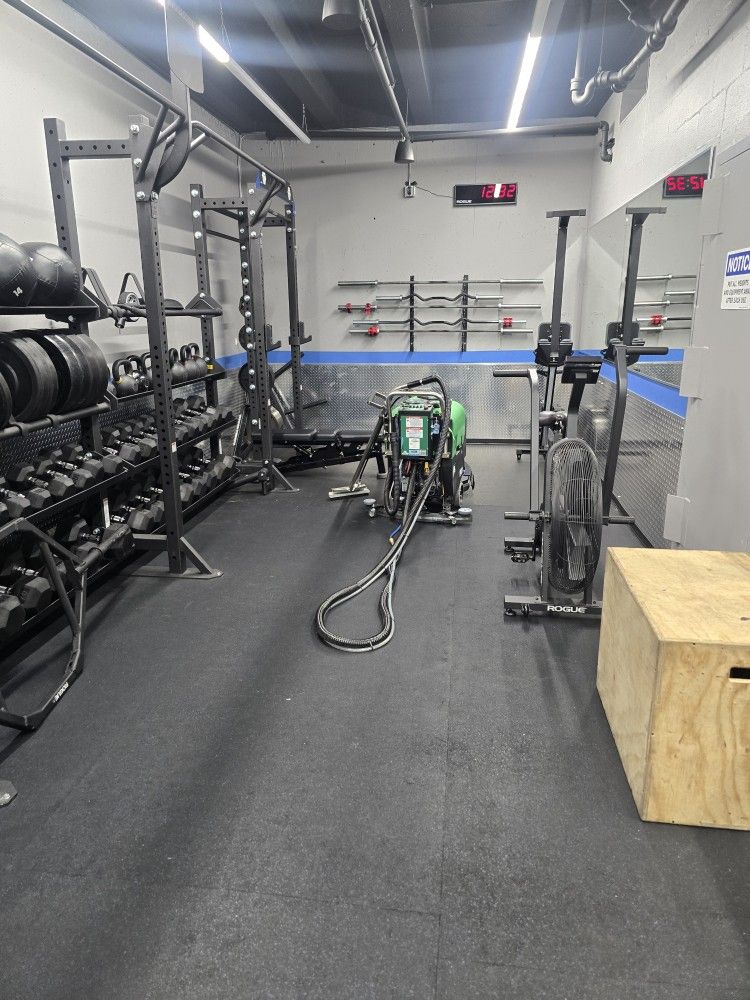 Gym Equipment Exercise Fitness Workout Weights Cleaning