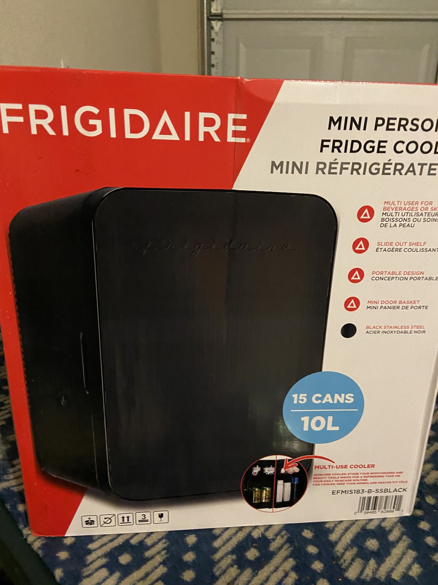 Frigidaire Mini Fridge