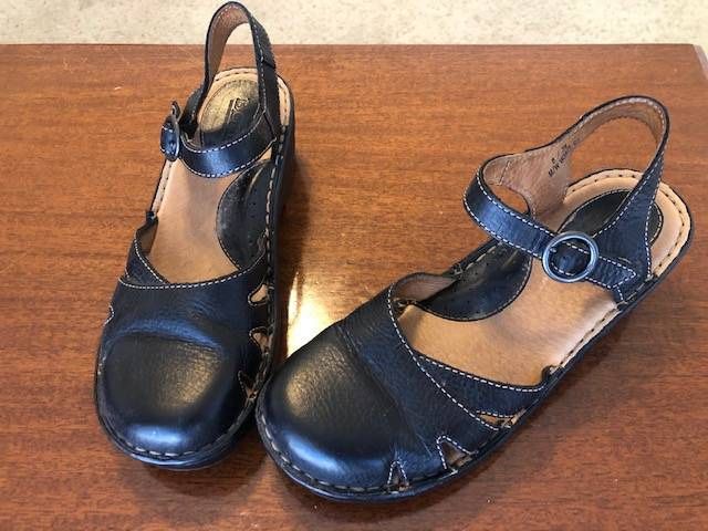 Born Black Ankle Strap Closed Toe Leather Wedge Shoes, Size 8 / 39