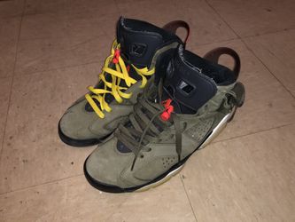 Air Jordan Travis Scott 6’s size: 10.5