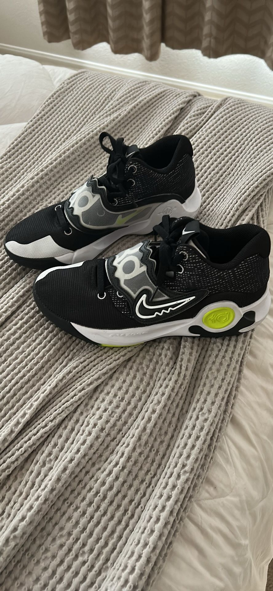 Nike Men's Kd Trey 5 X Basketball Shoe