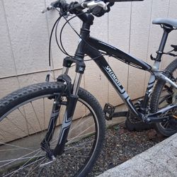 Specialized Hardrock. 