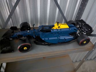Lego formula 1 race car large scale