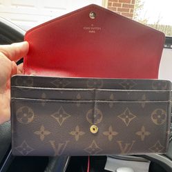 2021 Louis Vuitton Wallet