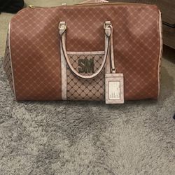 steve madden duffle bag for Sale in Federal Way, WA - OfferUp