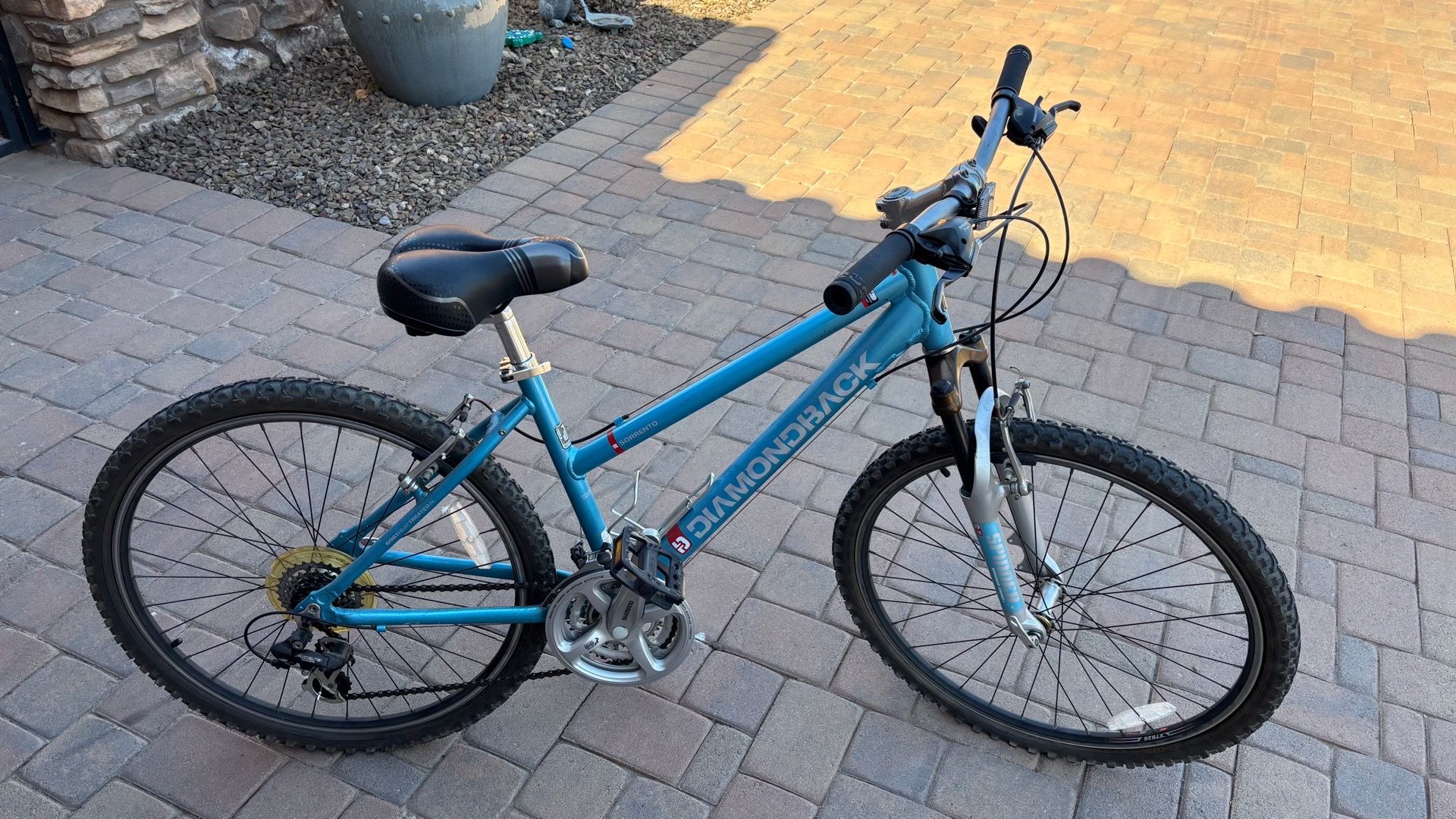 Diamondback Mountain Bike – 27.5” – Ready to Ride