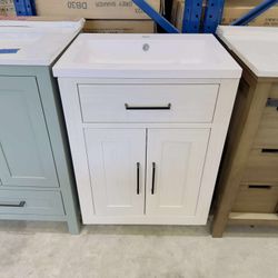24" SINGLE BATHROOM VANITY IN WHITE COLOR $319 