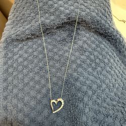 10kt XL Diamond Heart Necklace 