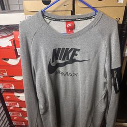 Nike Air Max Crewneck Size Large Lightly Used 