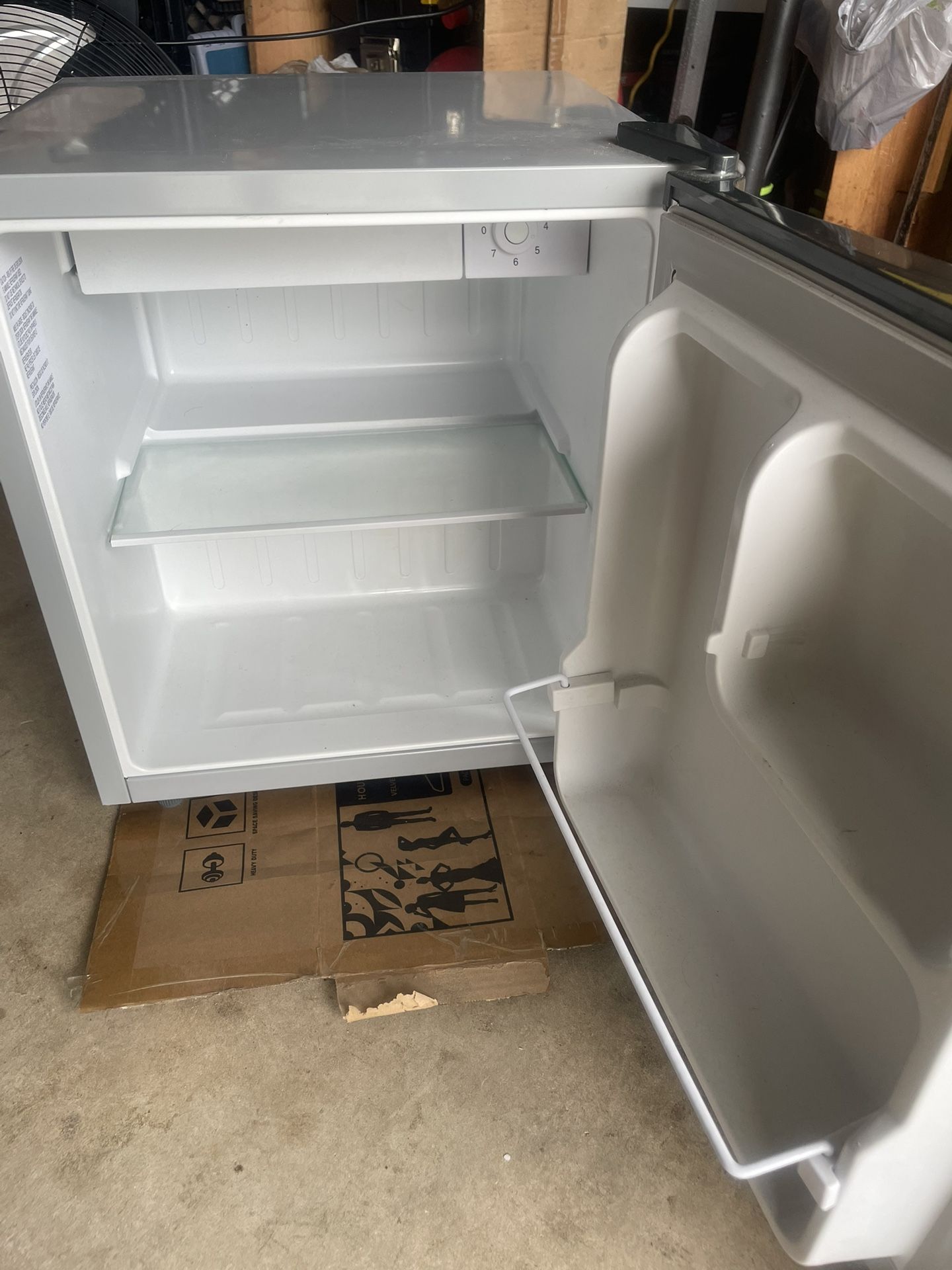 Black + Decker Mini Fridge 1.7 cu ft.