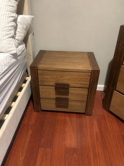 Wooden Nightstand 2x