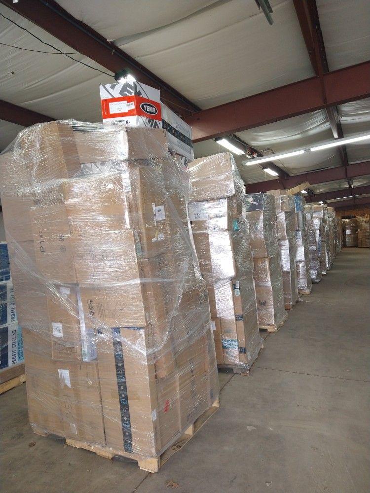 24 Monster 8ft to tall AM@ZON Premium pallets for buyers! All these pallets are $699 your choice!!!