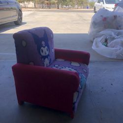 Hello kitty Chair 