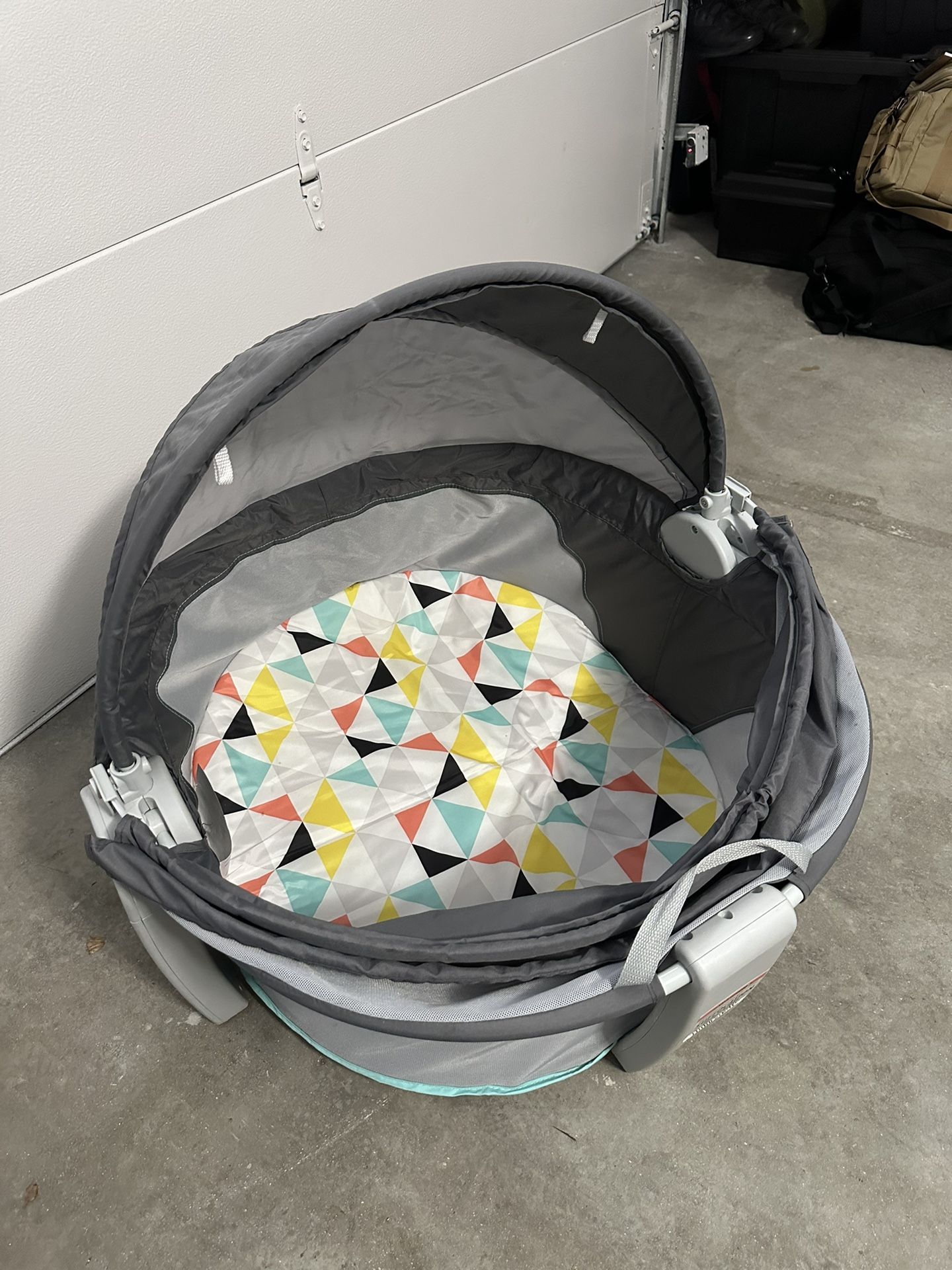 Infant Dome- Portable Bassinet