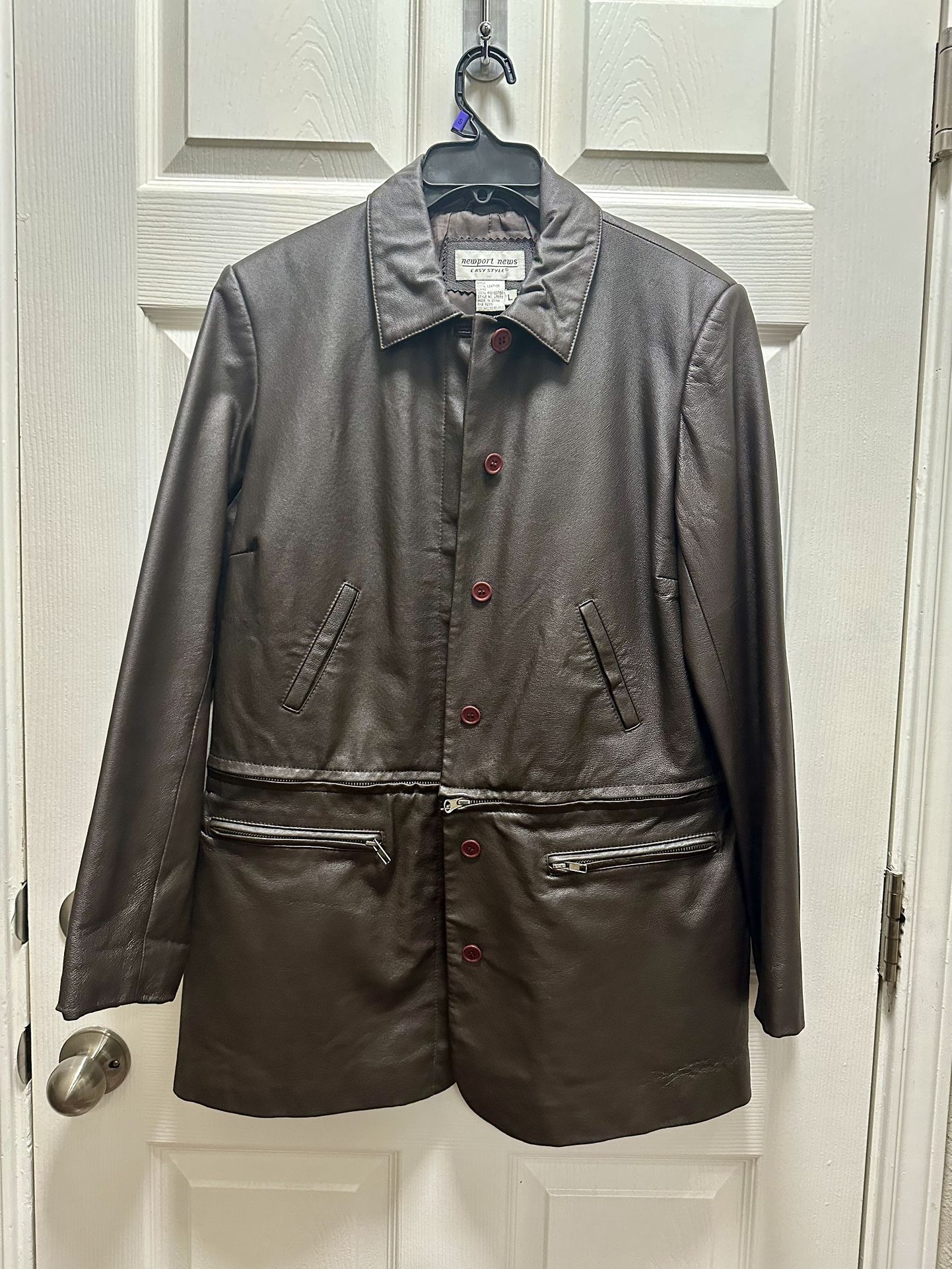 Newport News Convertible 100% Leather Jacket Size L