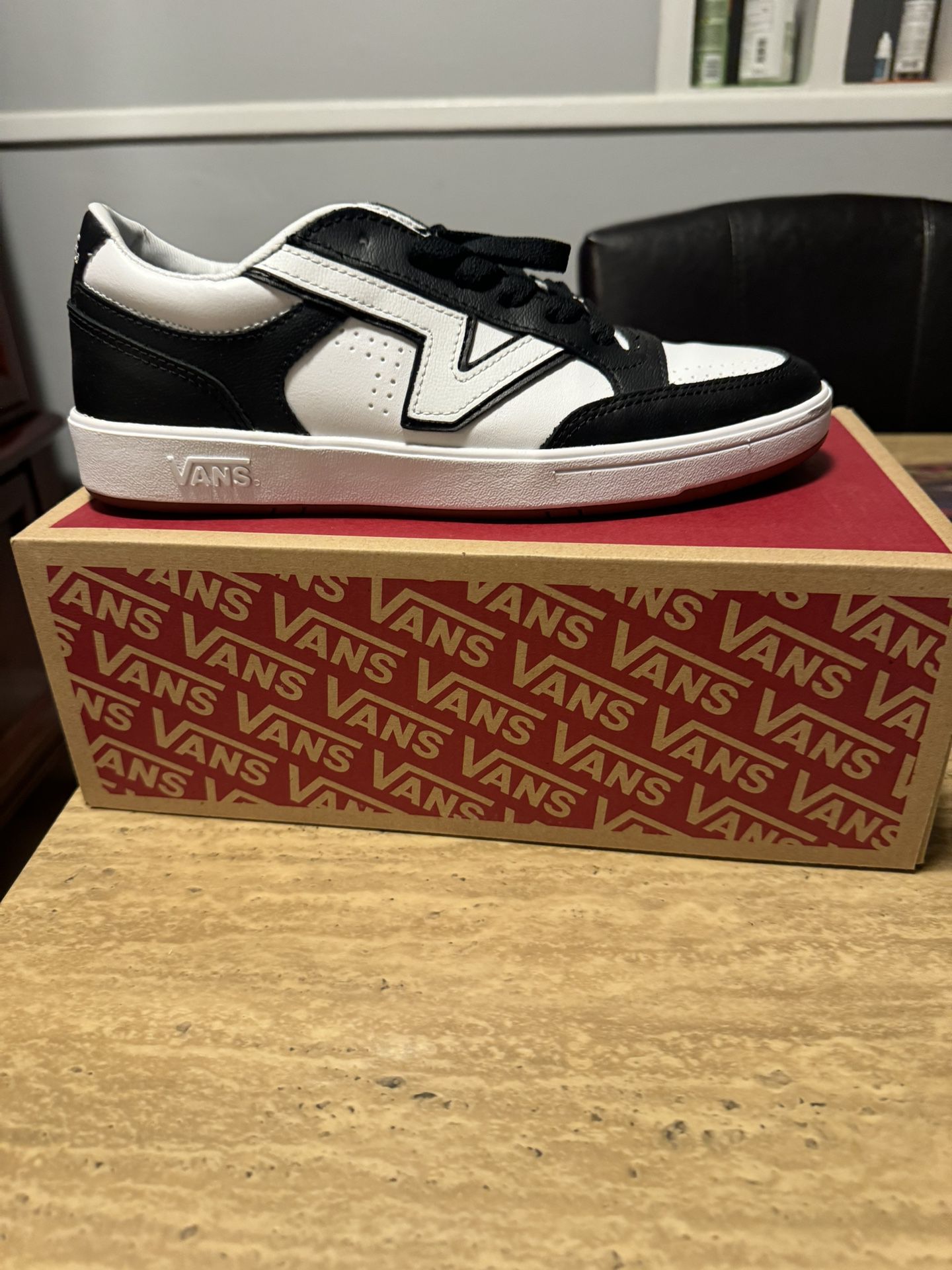 Vans Men Shoe  8.5 Men’s 