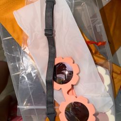 Baby girl sunglasses.