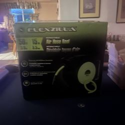 Flexzilla 50ft Retractable Air Hose Reel – NEW