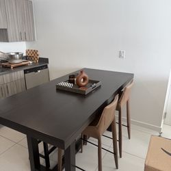 2 Counter Chairs*Make An Offer***