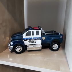 Tonka Police Vehicle Has Lights And Sounds
