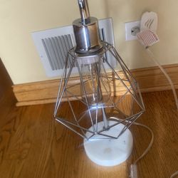 Desk /nightstand  20” Lamp