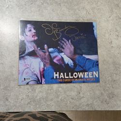 AUTOGRAPH  JAIME LEE CURTIS "HALLOWEEN " 