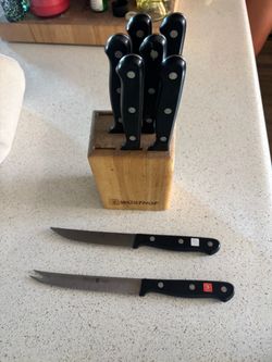 Eight piece wusthof knife set
