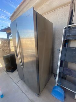 Whirlpool Stainless Steel Fridge 