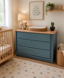 ✨Newly Refinished Solid Wood Dresser / Changing Table - Free Delivery!