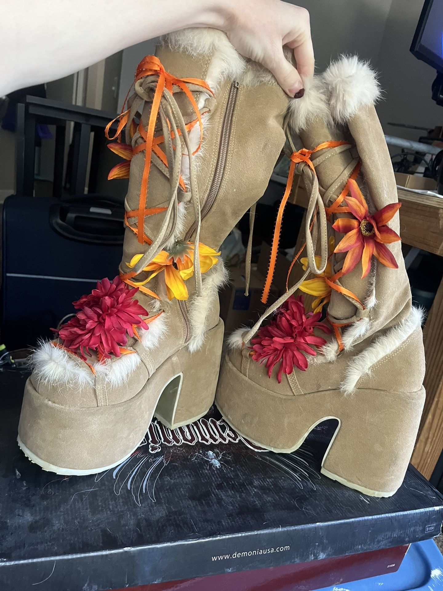 Demonia Camel 311 Platform Boots