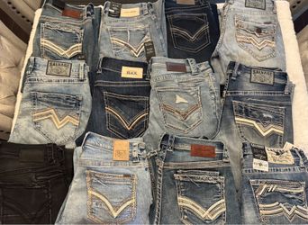 Mens 32,30 Salvage and Buckle black jeans