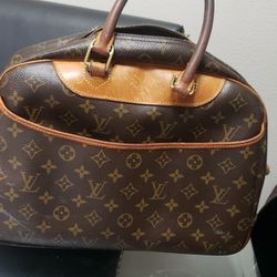 Used Louis Vuitton Deauville Bag