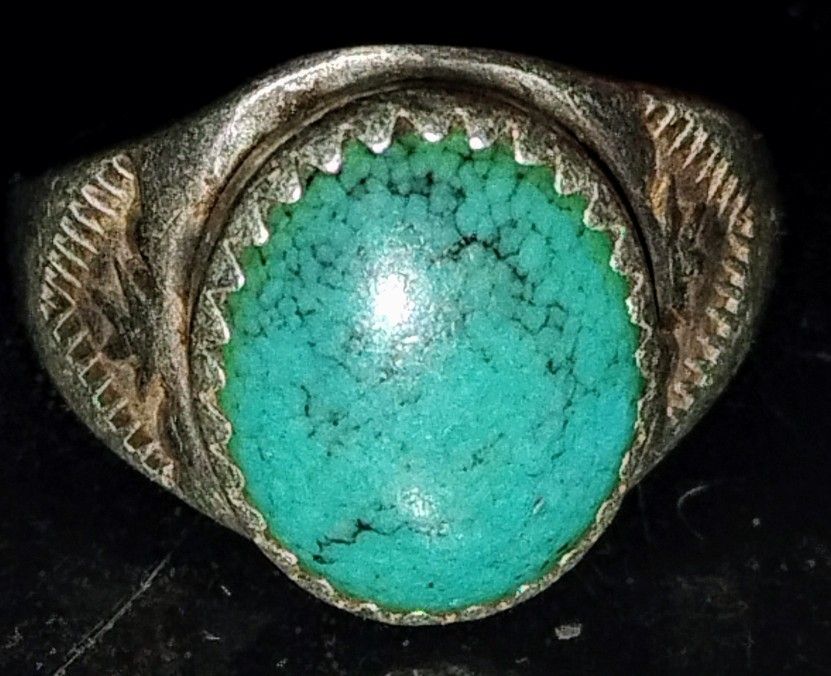 Ladies Navajo Ring Silver Kingman Turquoise