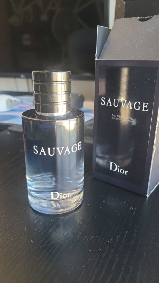 Dior Sauvage: mens colonge 