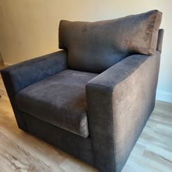 2 Two Black Oversized Living SPACES Mercer FOAM IV Swivel Chairs With Care FREE WARRANTY