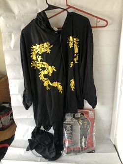 Costume