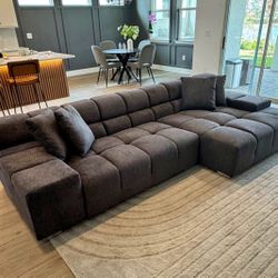 Modern sectional sofas!  More Inventory and Special Deals at BetterHomeFurnitures.com! 
