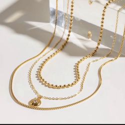 Triple Layer Pendant Necklace