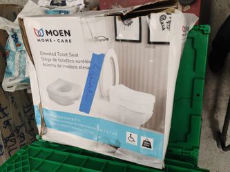 Elevated Toilet Seat 