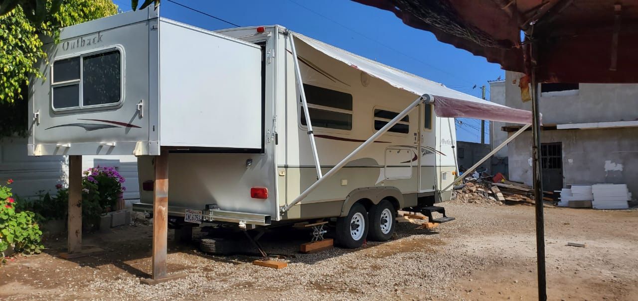 2007 Keystone Outback