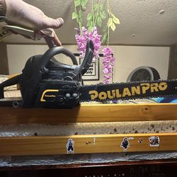 18 Inch Poloun Pro 49cc Chainsaw
