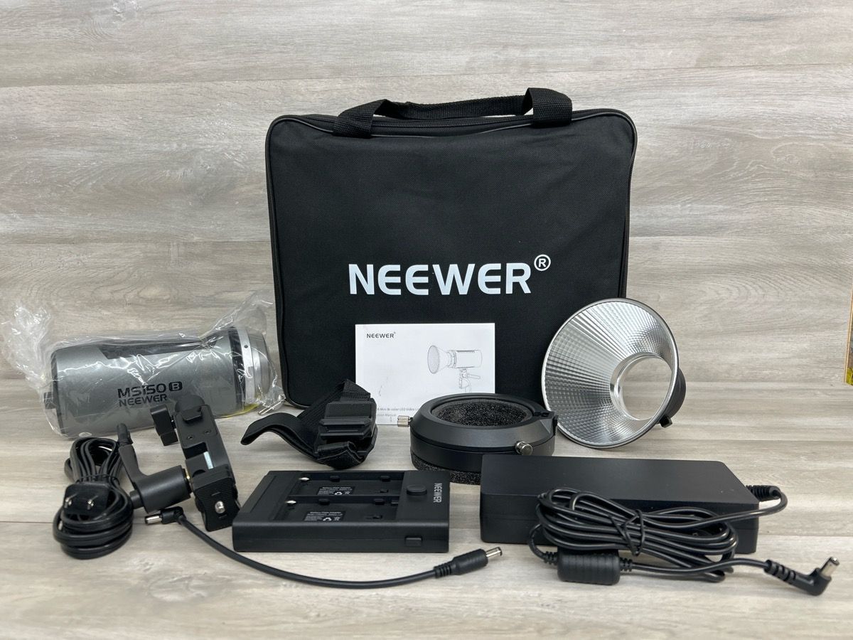 Neewer 150W LED Studio Light PO1021038